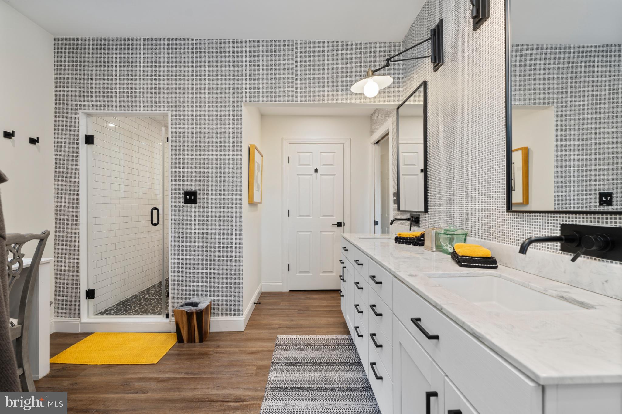 LAURELFORD - Residential