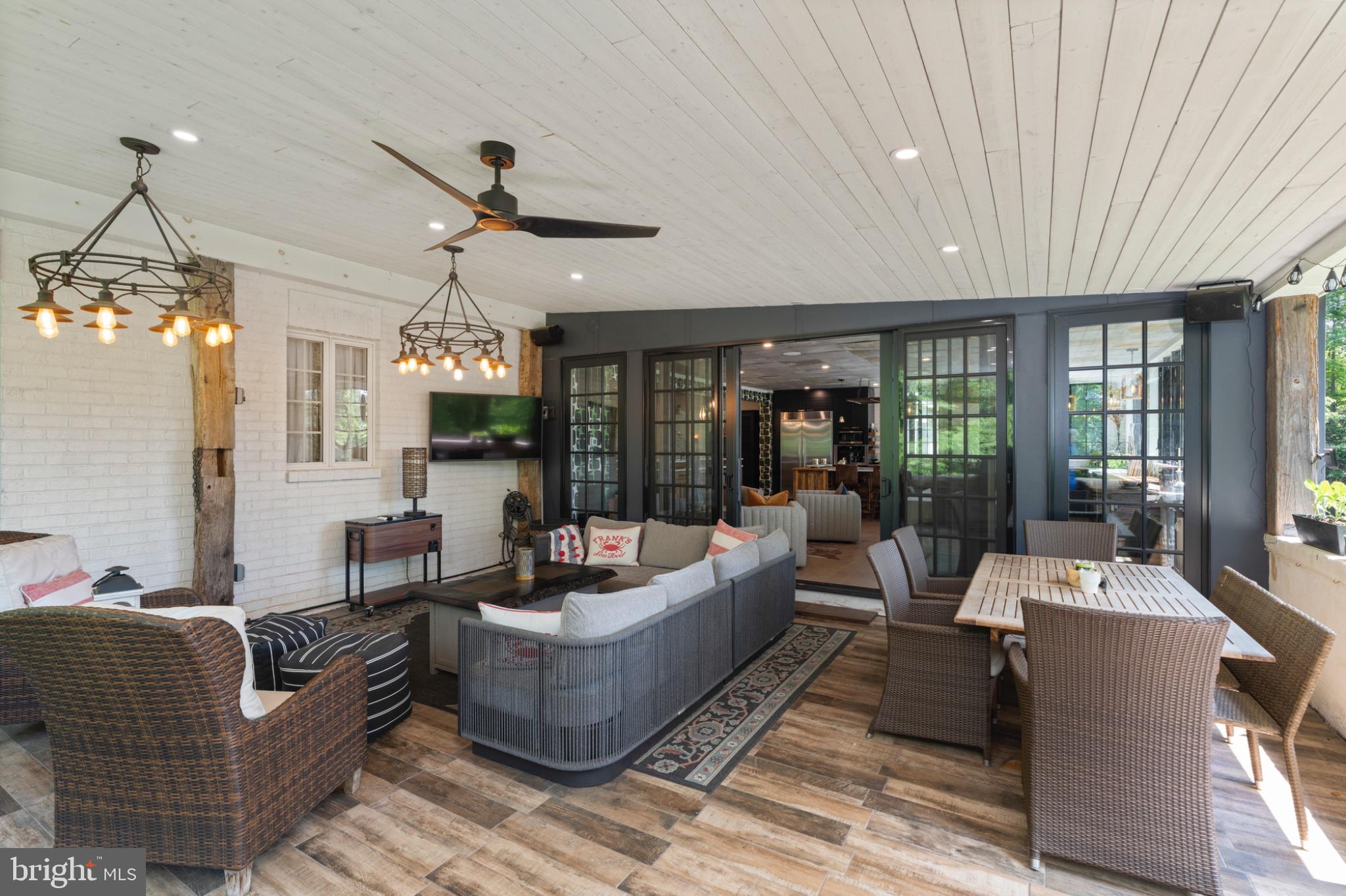 LAURELFORD - Residential