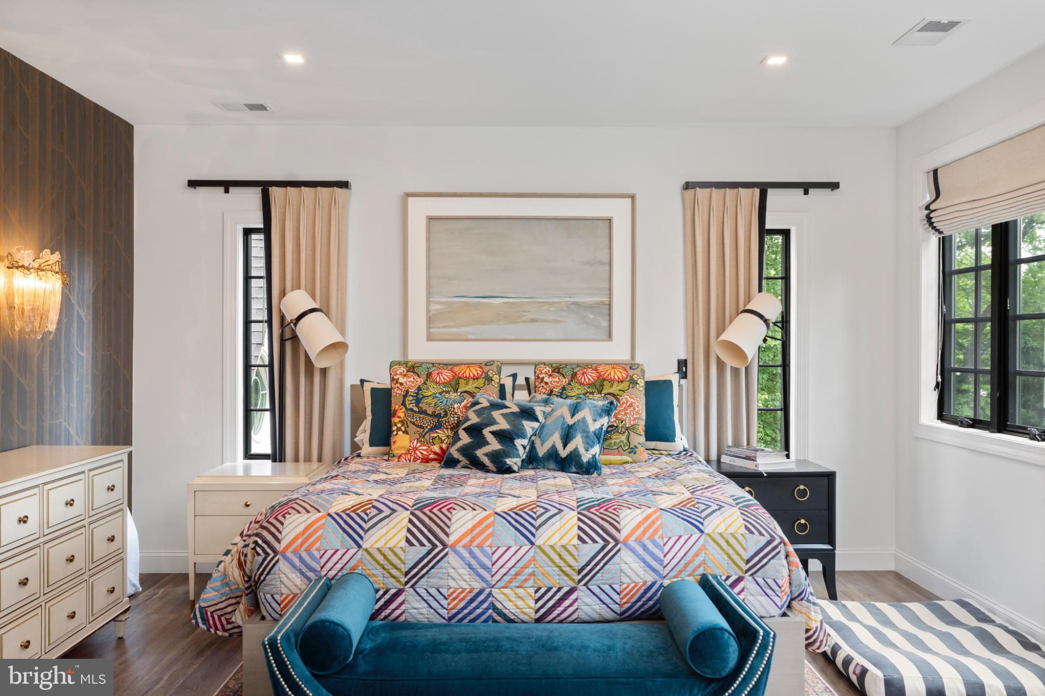 LAURELFORD - Residential