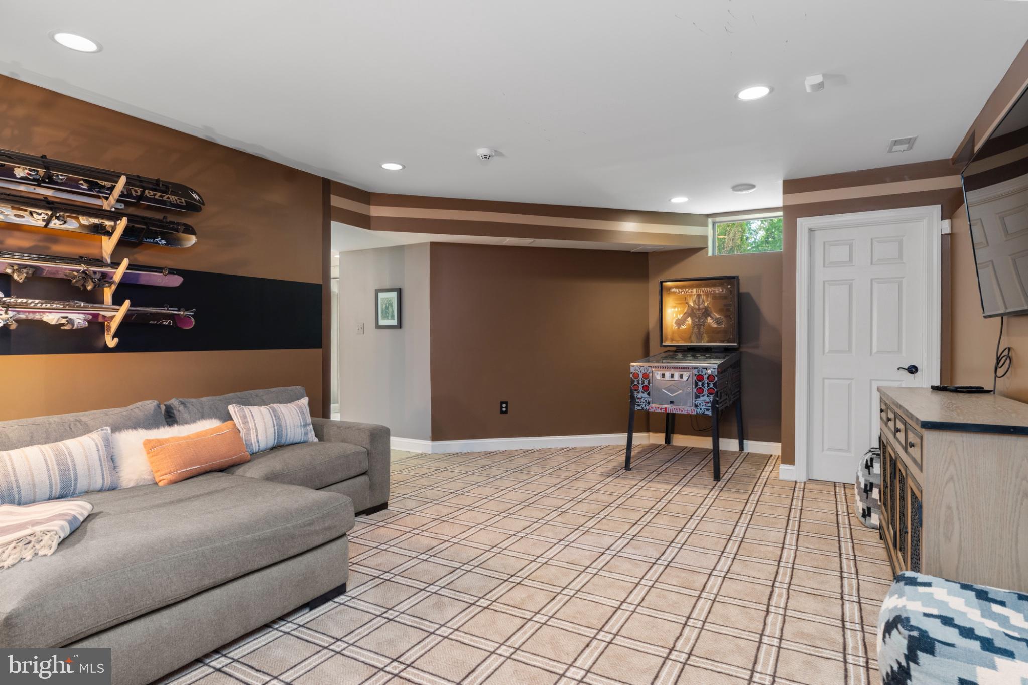 LAURELFORD - Residential