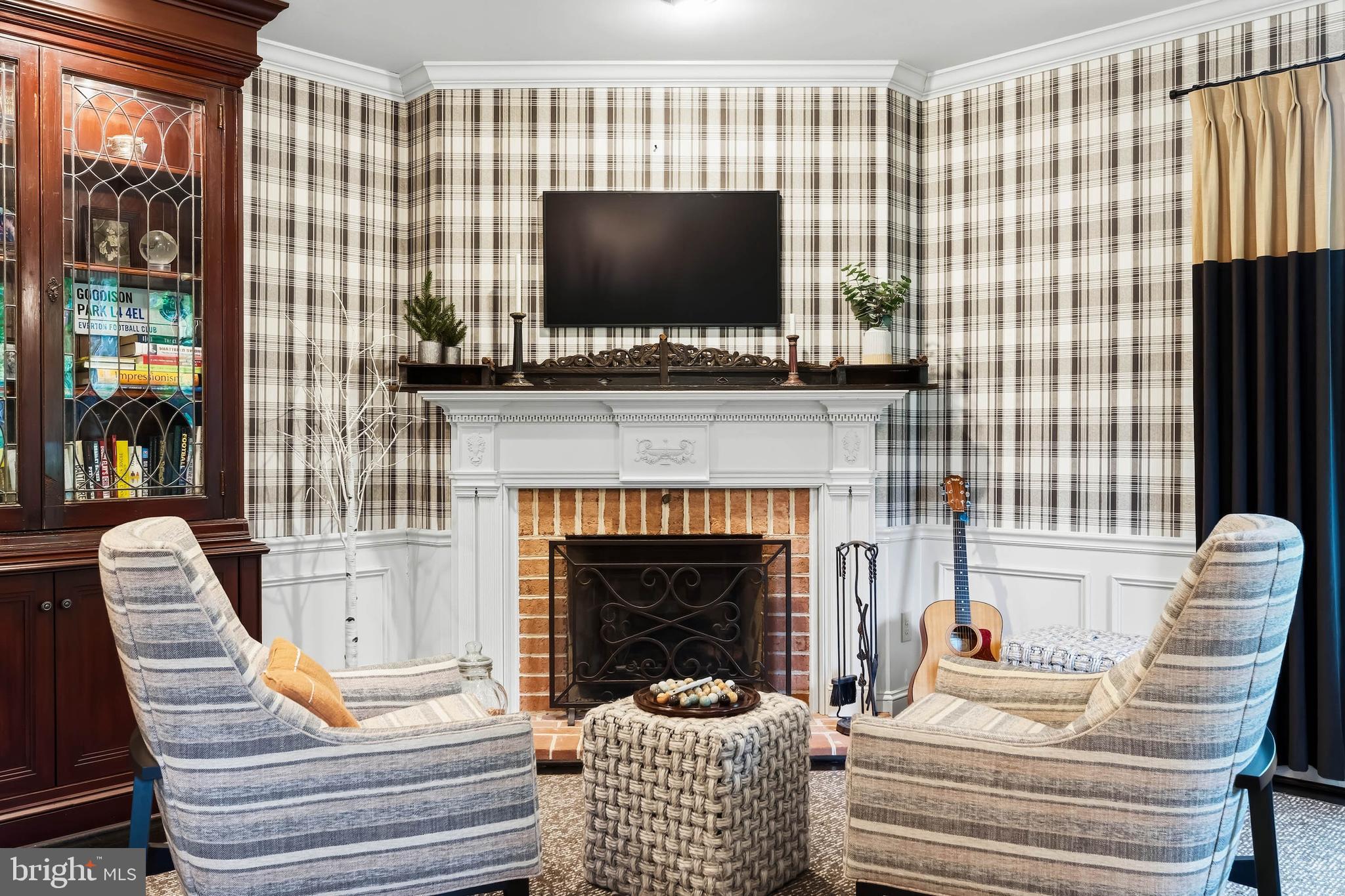 LAURELFORD - Residential