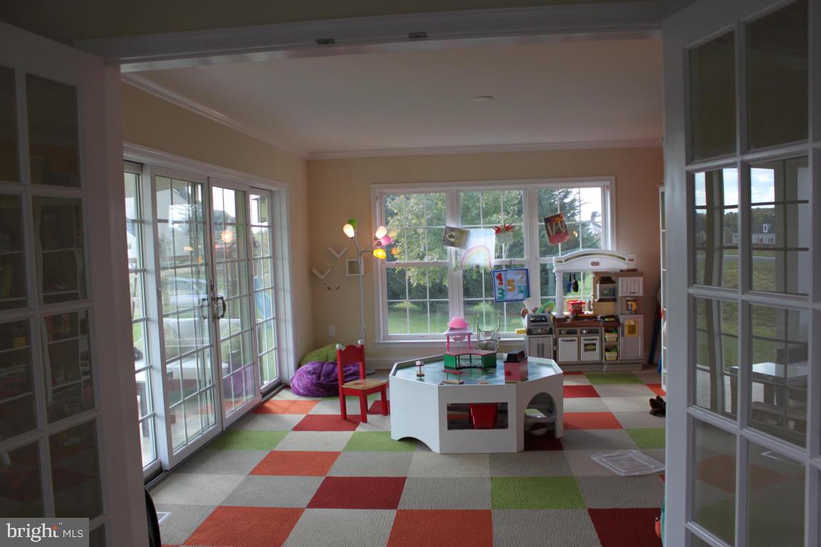 ROSEWOOD - Residential