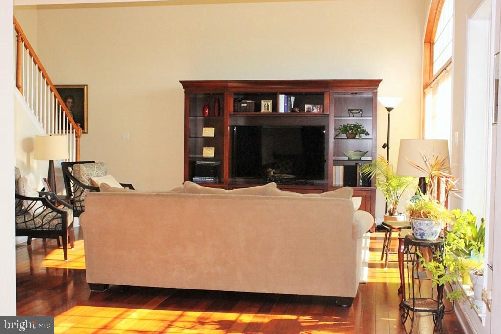 ROSEWOOD - Residential