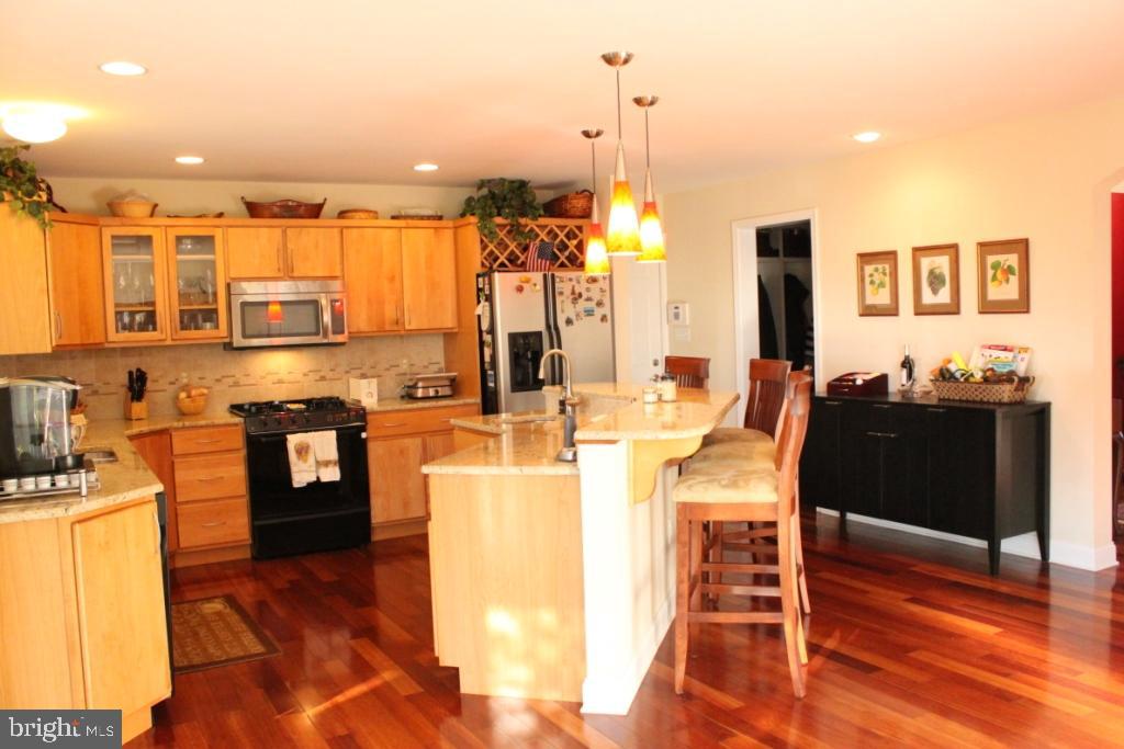 ROSEWOOD - Residential