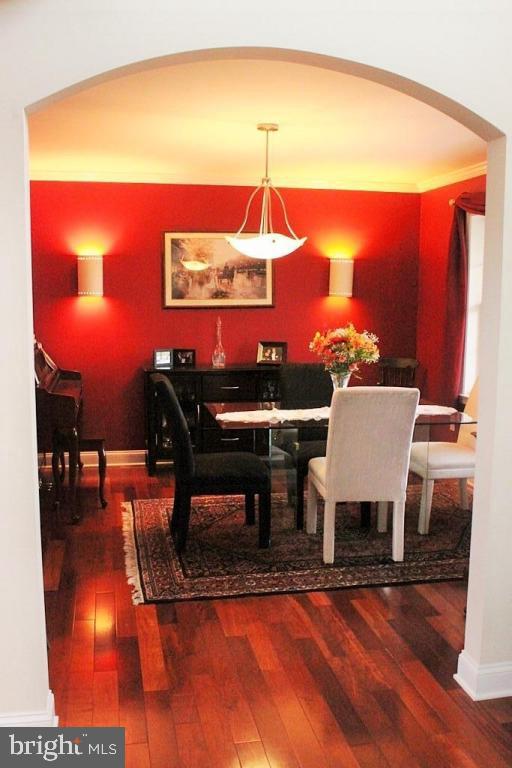 ROSEWOOD - Residential