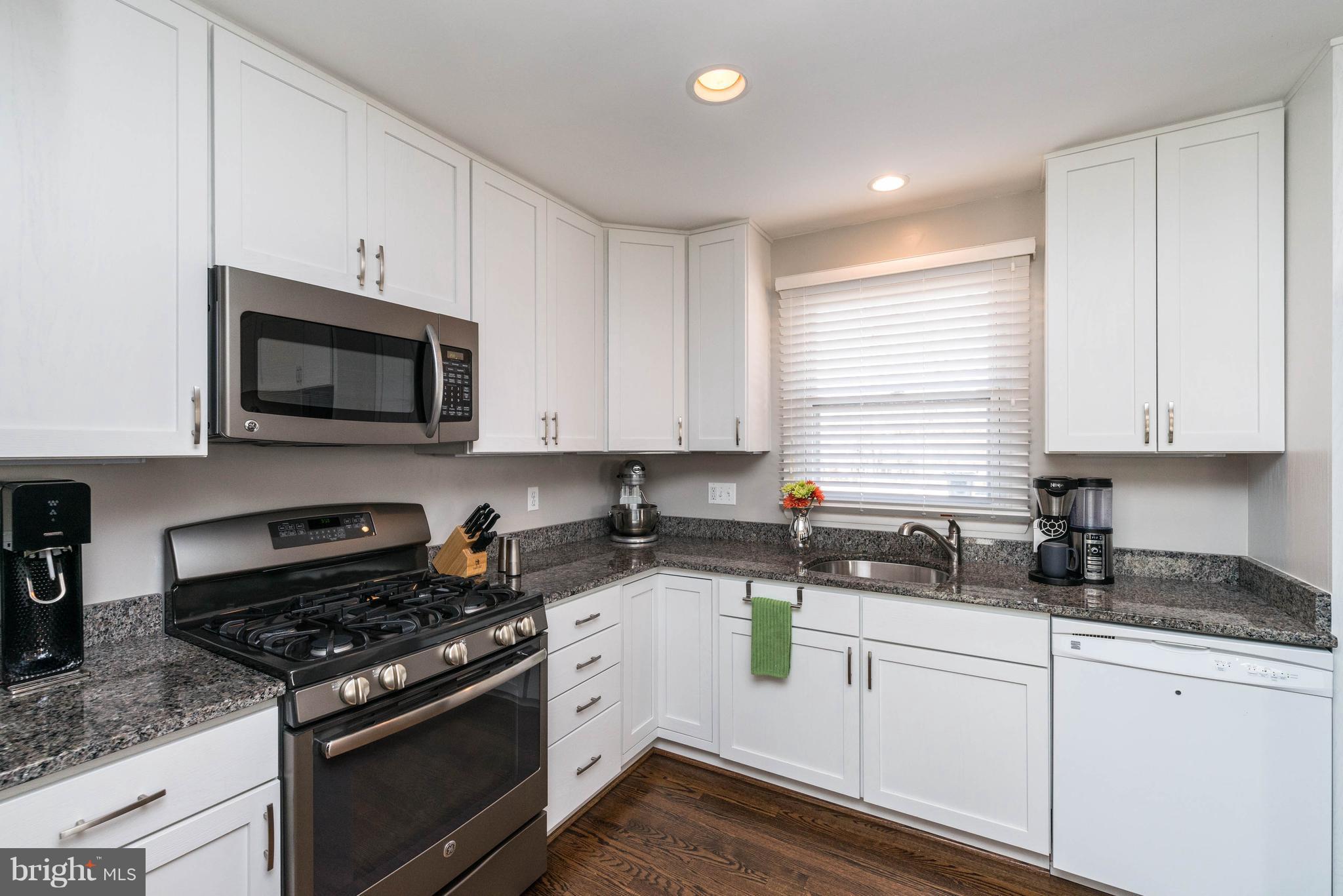 TALLWOOD - Residential