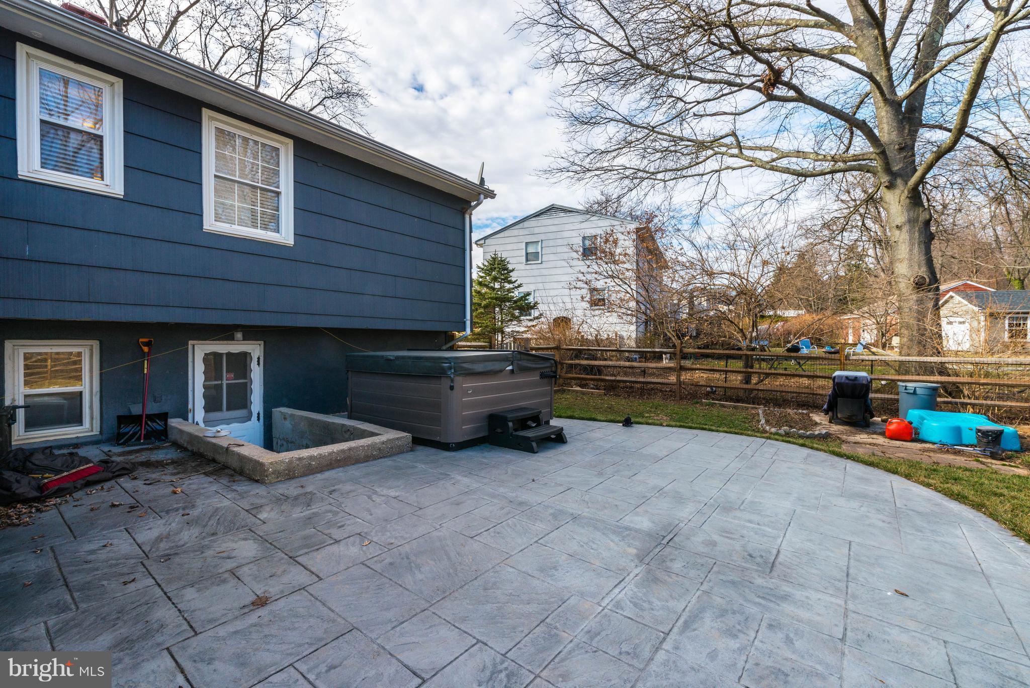 TALLWOOD - Residential