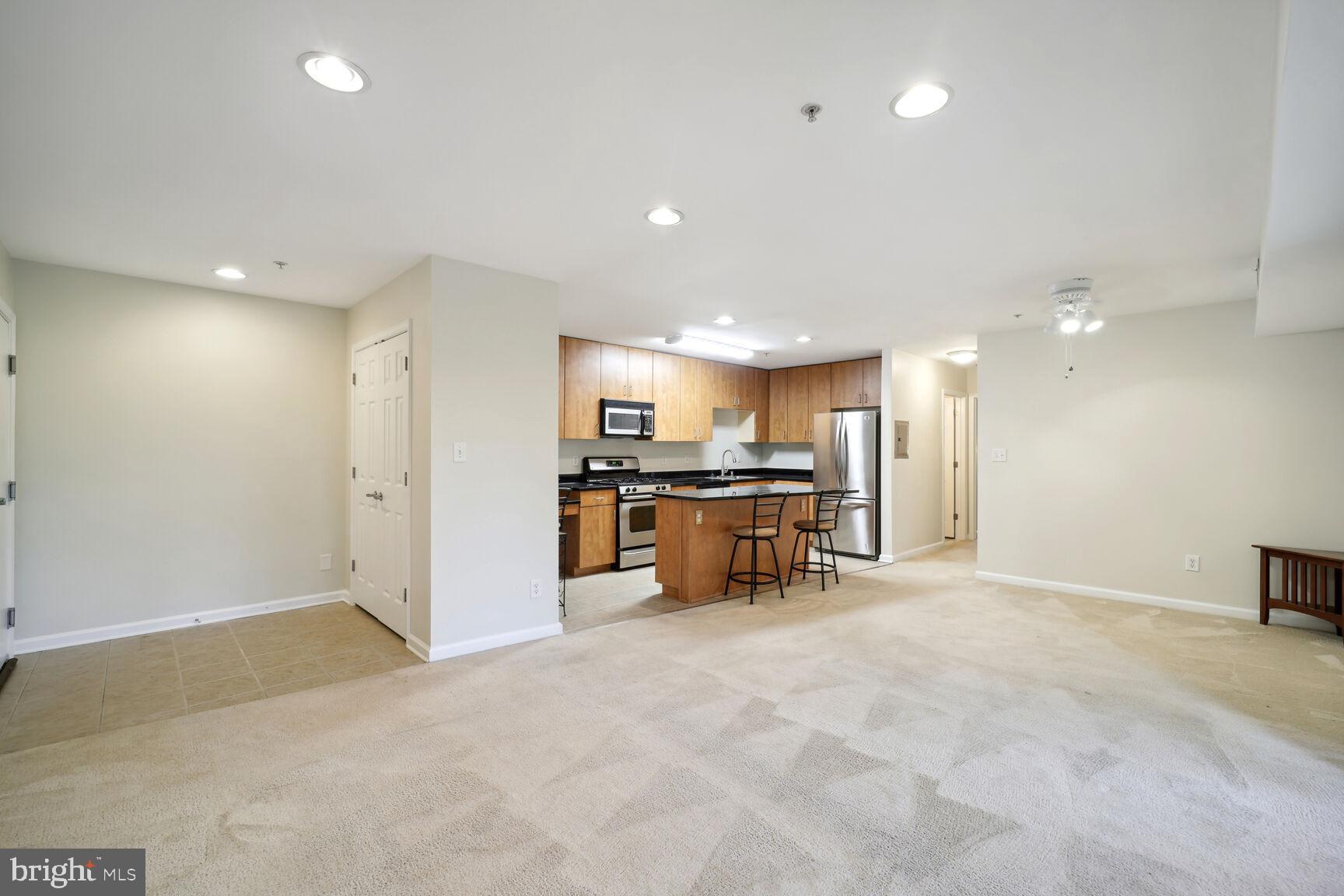 THE LANDING AT SPA CREEK - Residential