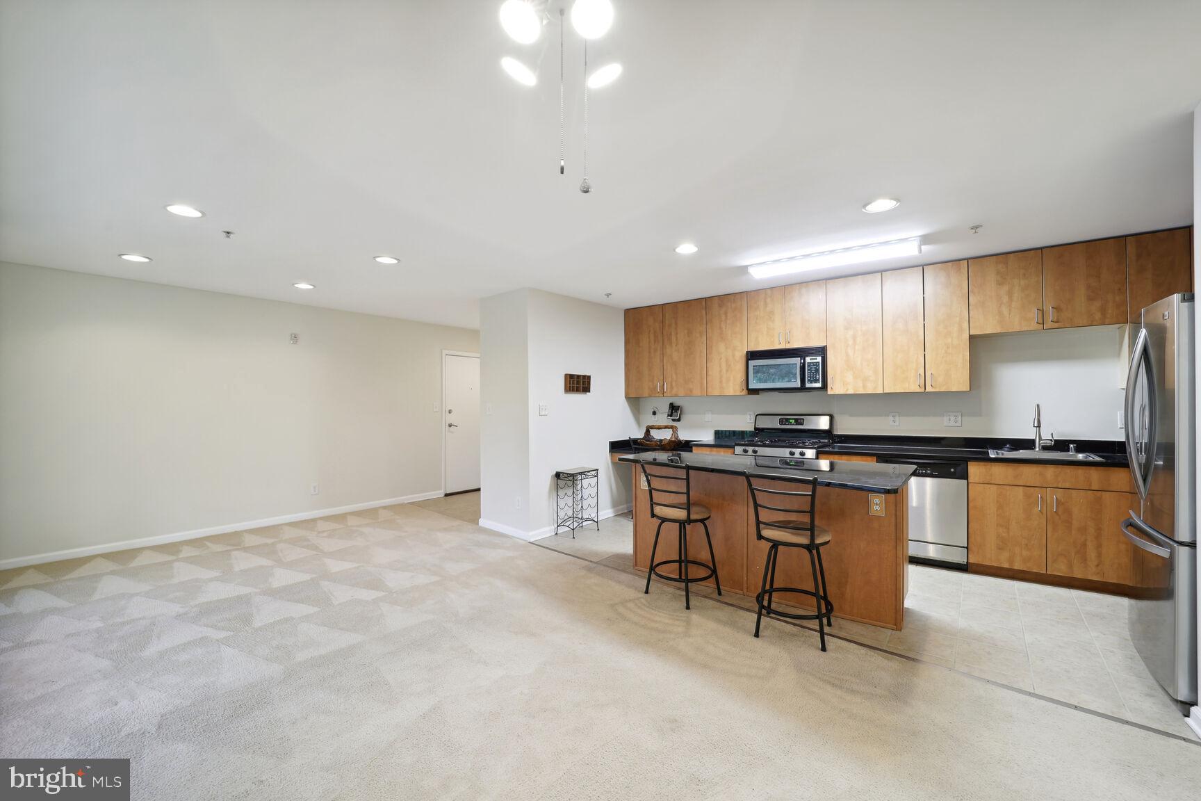 THE LANDING AT SPA CREEK - Residential