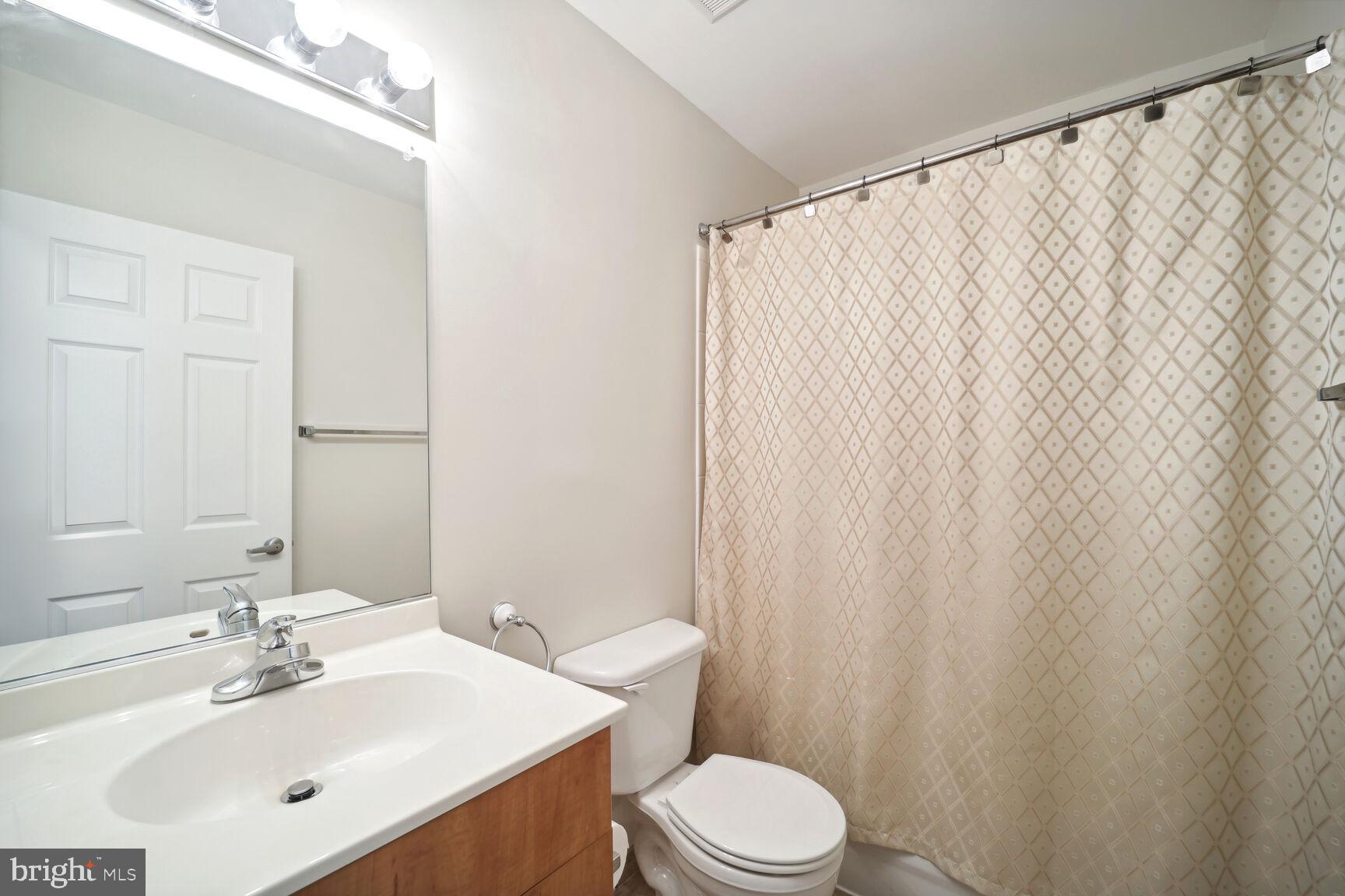 THE LANDING AT SPA CREEK - Residential