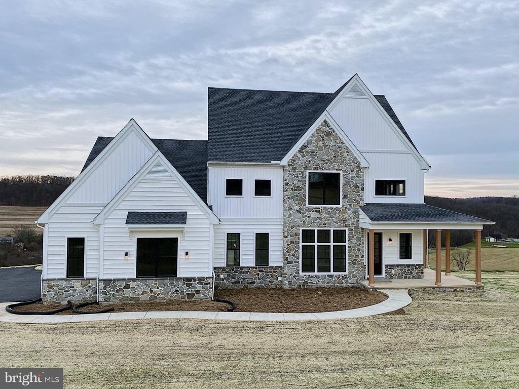 Photo of Berkeley Model 544 Monocacy Trail, SPRING GROVE, PA 17362 (MLS # PAYK2085272)