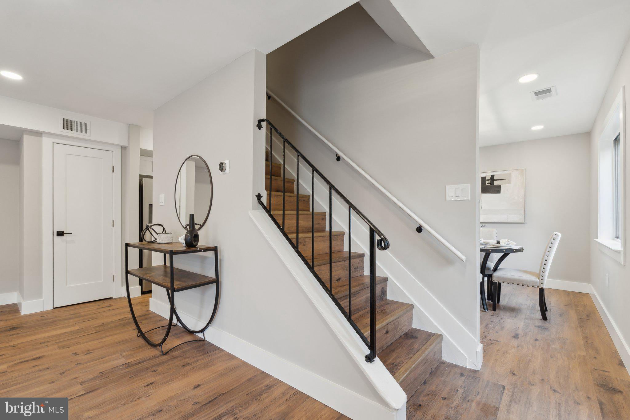 TERRACE TOWNHOUSES OF ANNANDALE - Residential