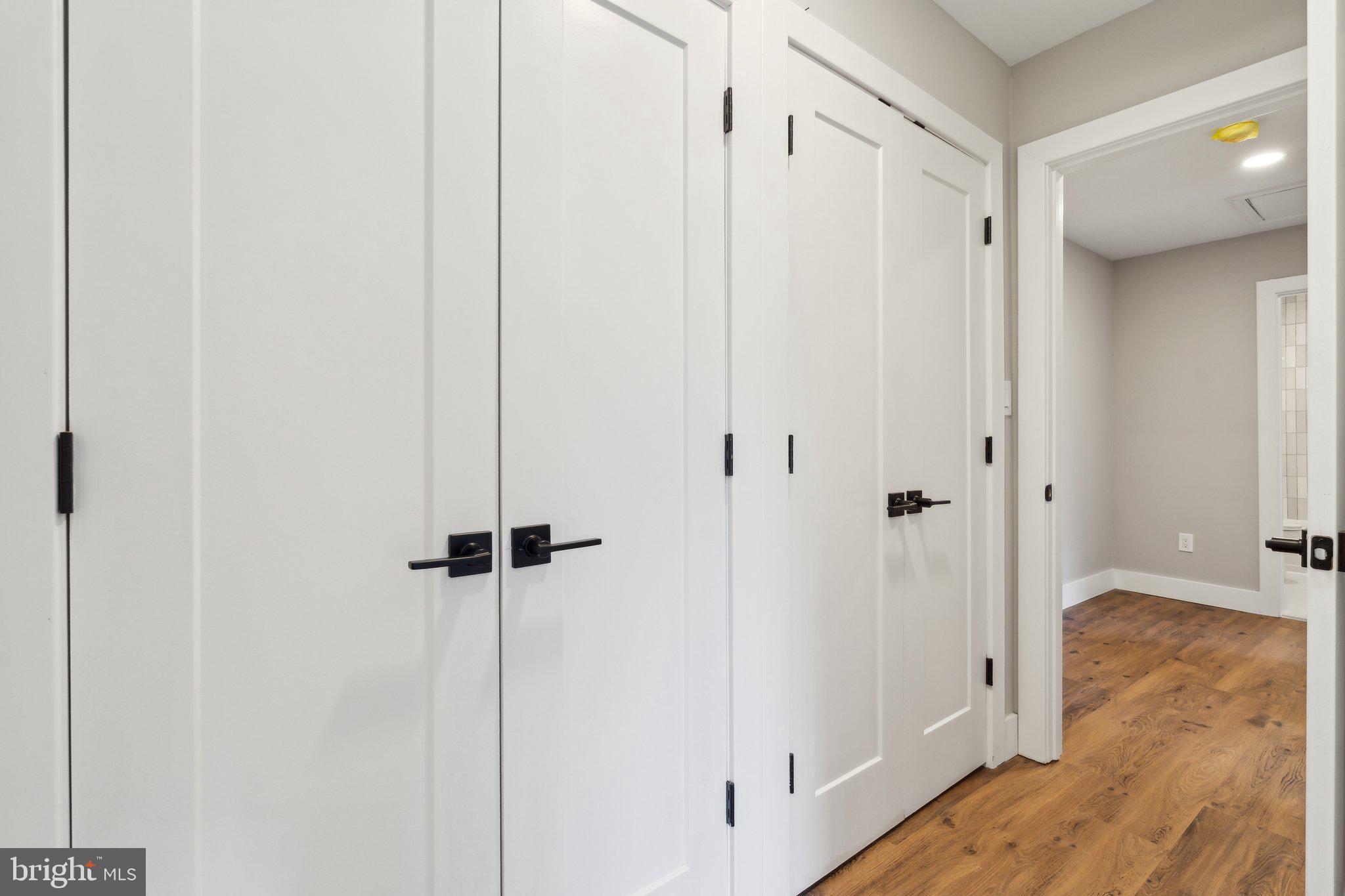 TERRACE TOWNHOUSES OF ANNANDALE - Residential