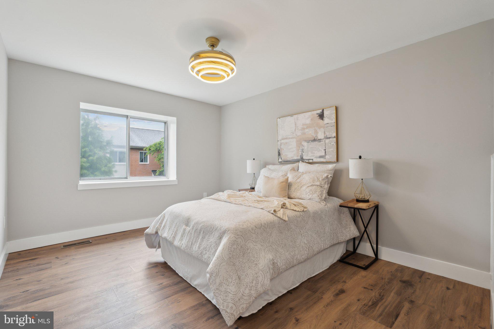 TERRACE TOWNHOUSES OF ANNANDALE - Residential