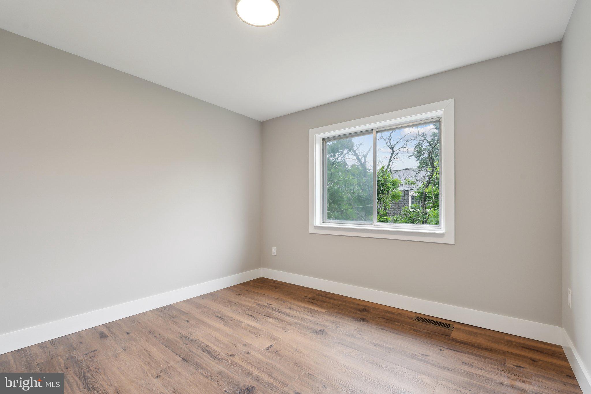 TERRACE TOWNHOUSES OF ANNANDALE - Residential