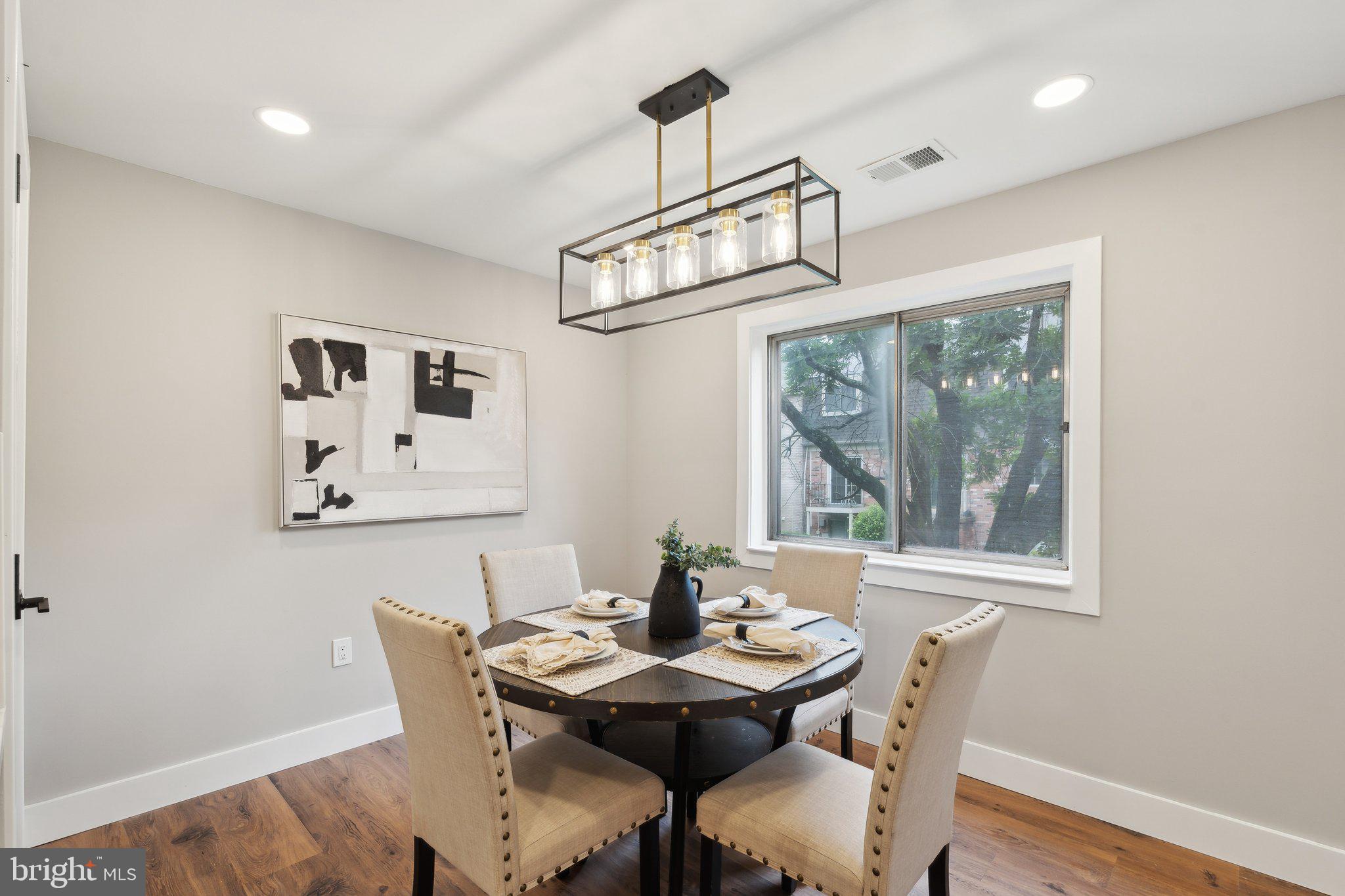 TERRACE TOWNHOUSES OF ANNANDALE - Residential