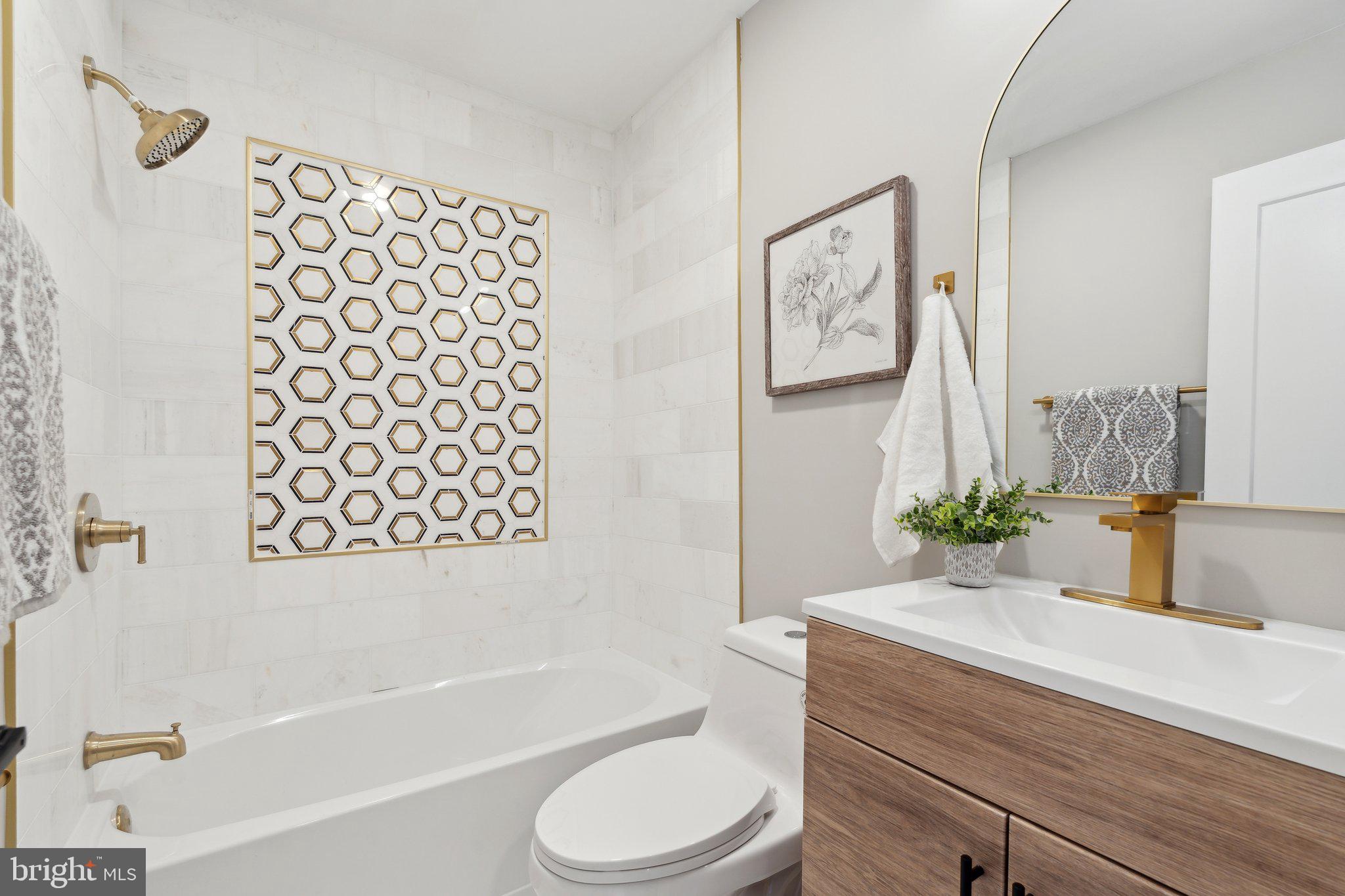 TERRACE TOWNHOUSES OF ANNANDALE - Residential