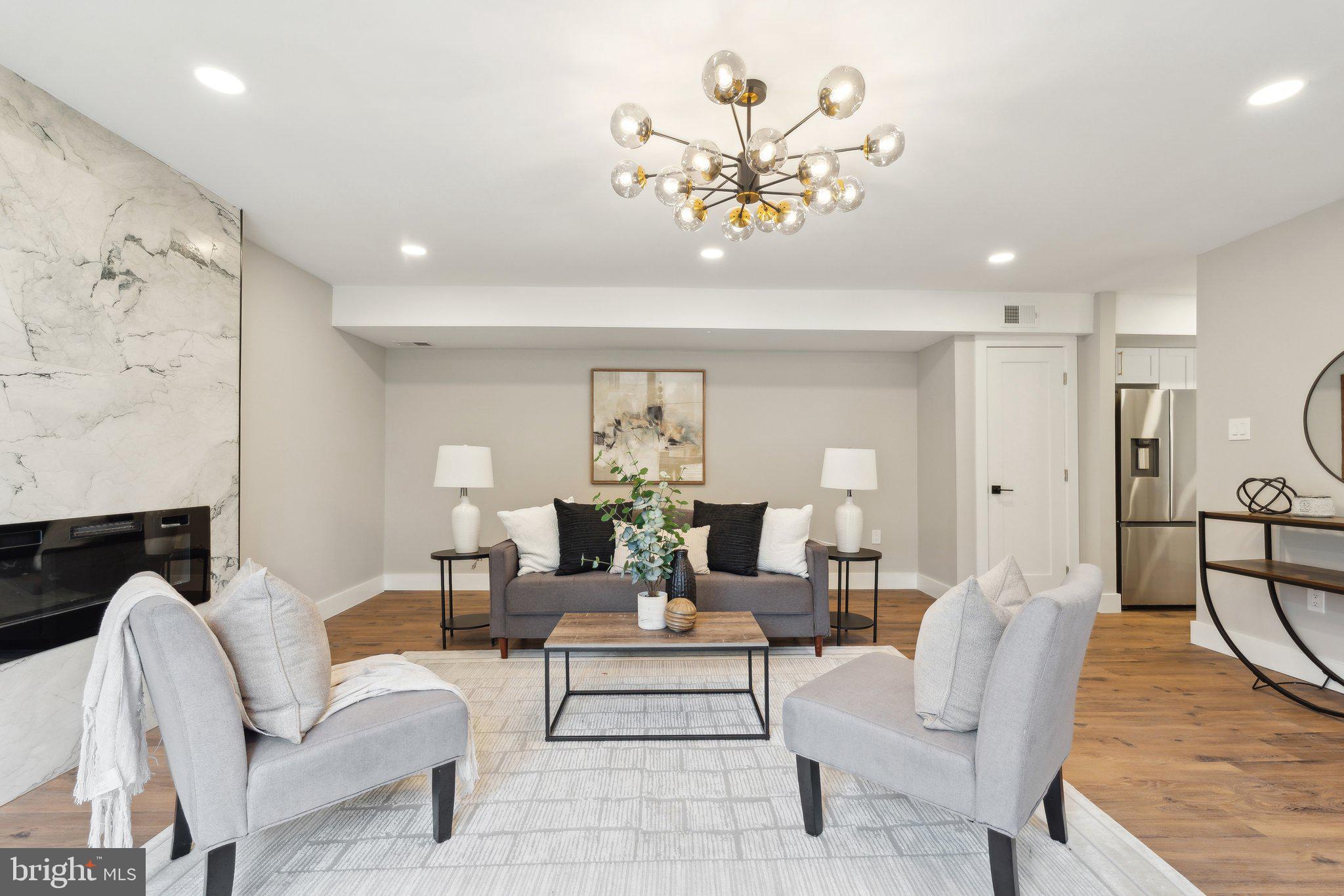 TERRACE TOWNHOUSES OF ANNANDALE - Residential