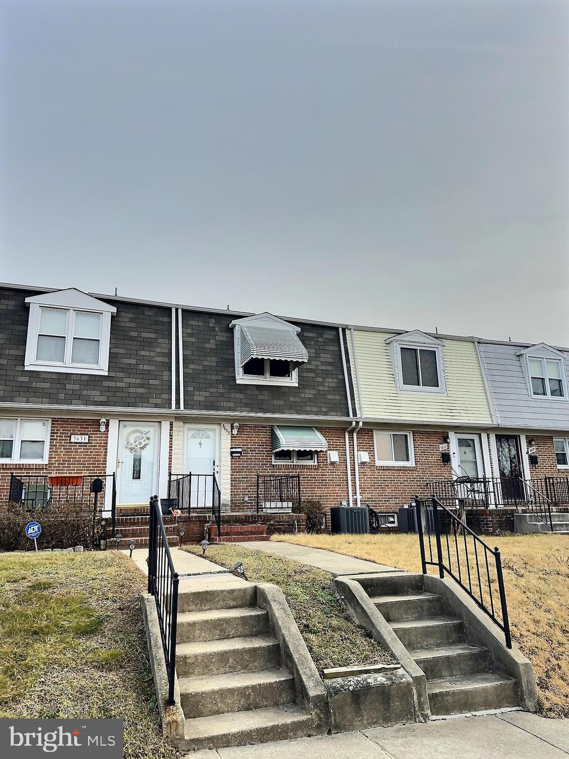 VIOLETVILLE - Residential Lease