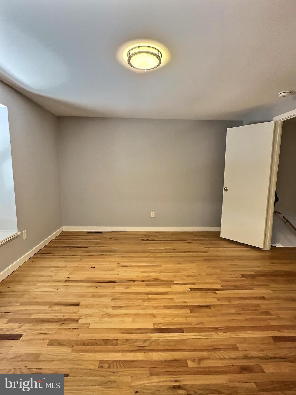VIOLETVILLE - Residential Lease