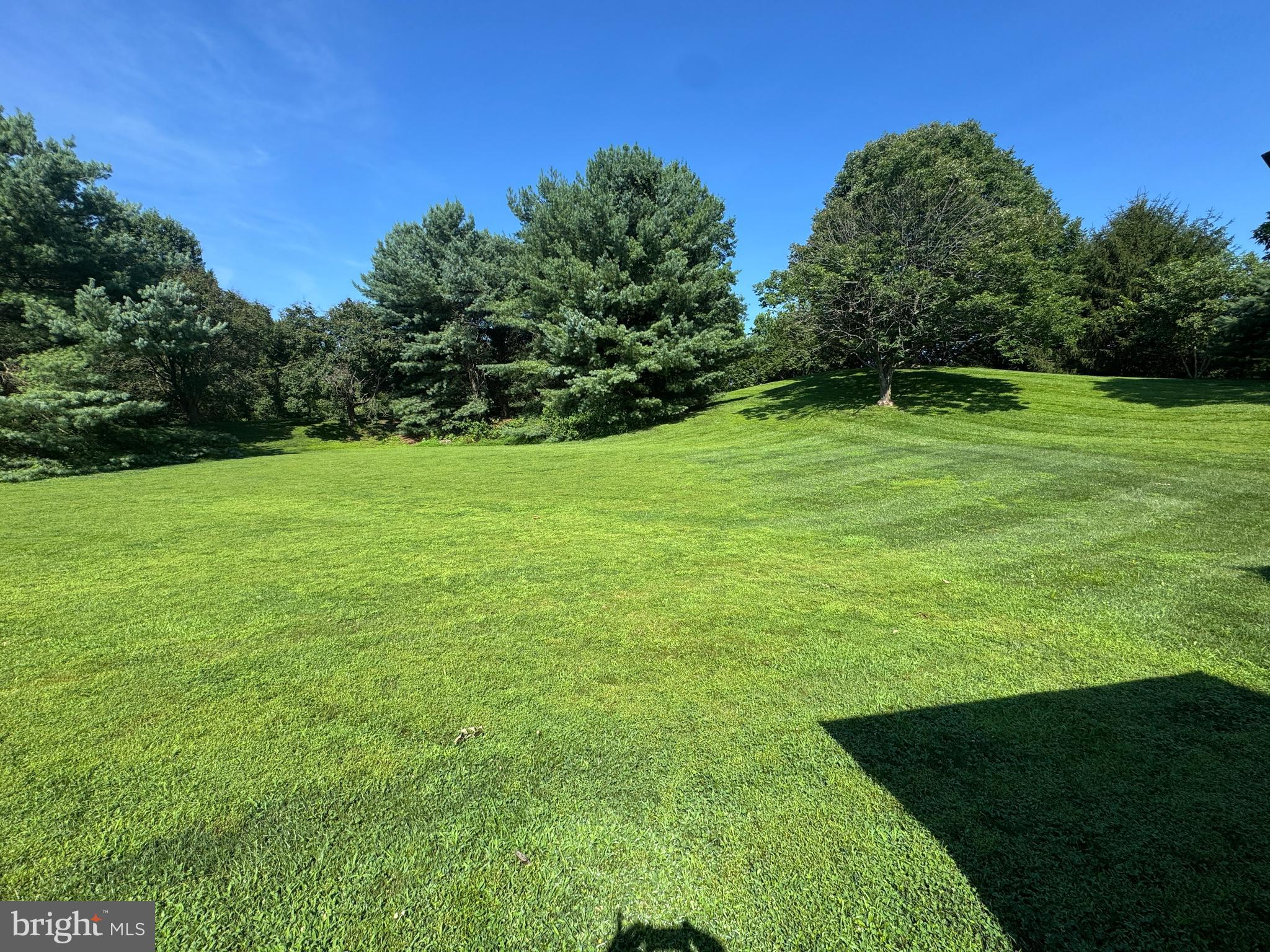 2037 COLGATE CIRCLE