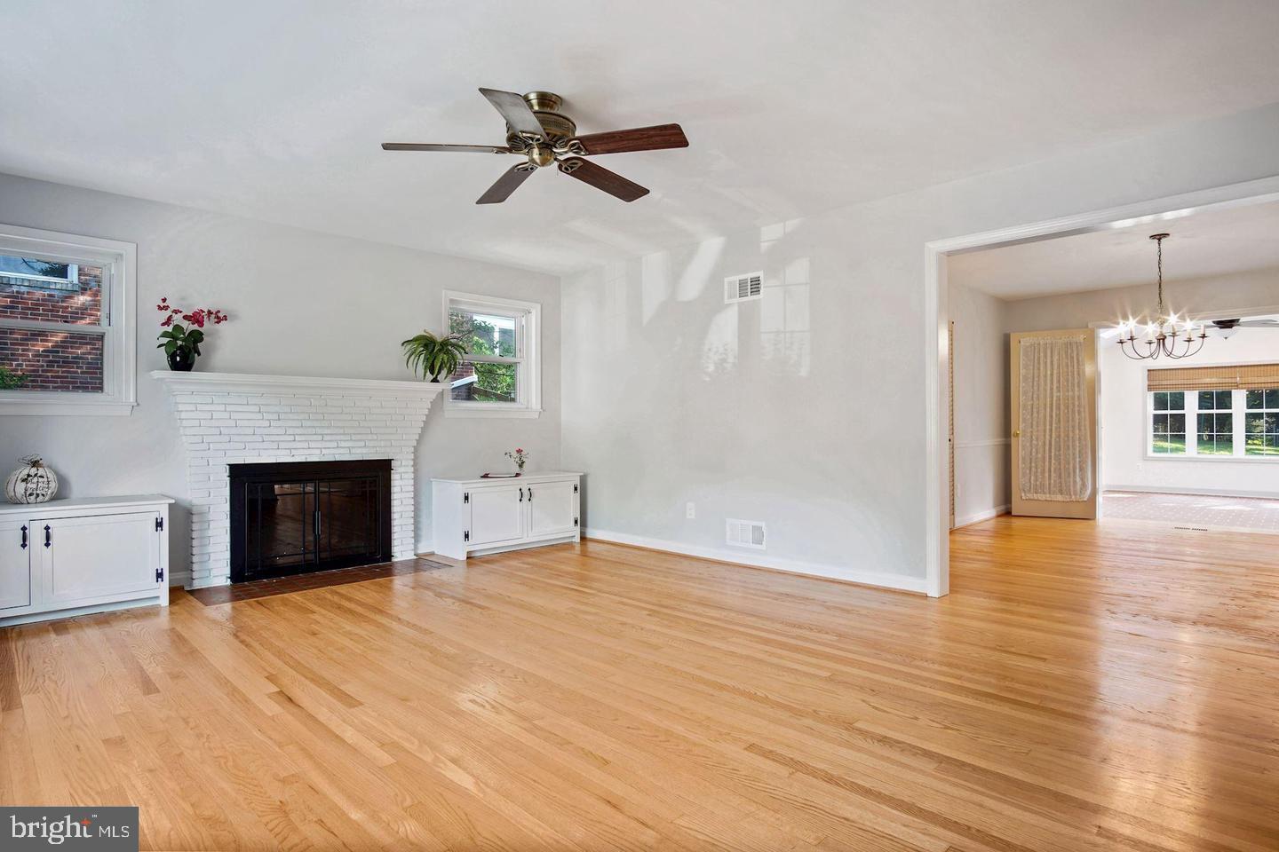 CHEVY CHASE HILLS - Residential Lease