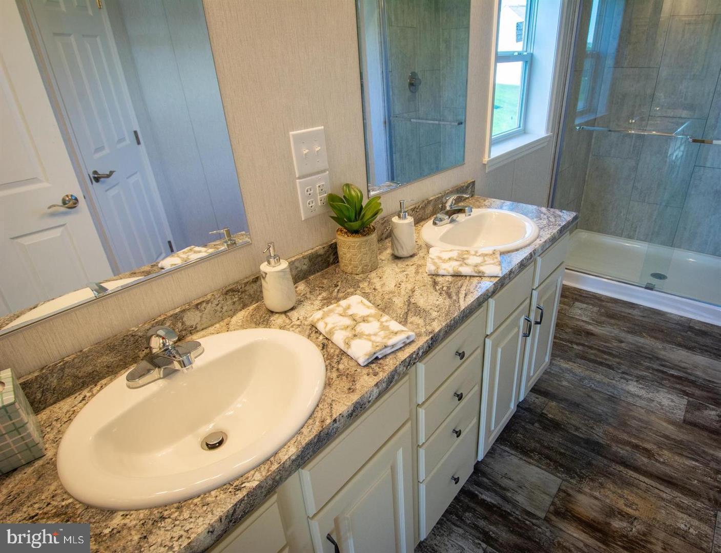 WESTVIEW TERRACE - Residential