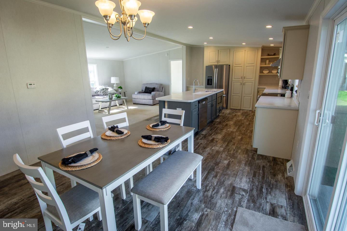 WESTVIEW TERRACE - Residential