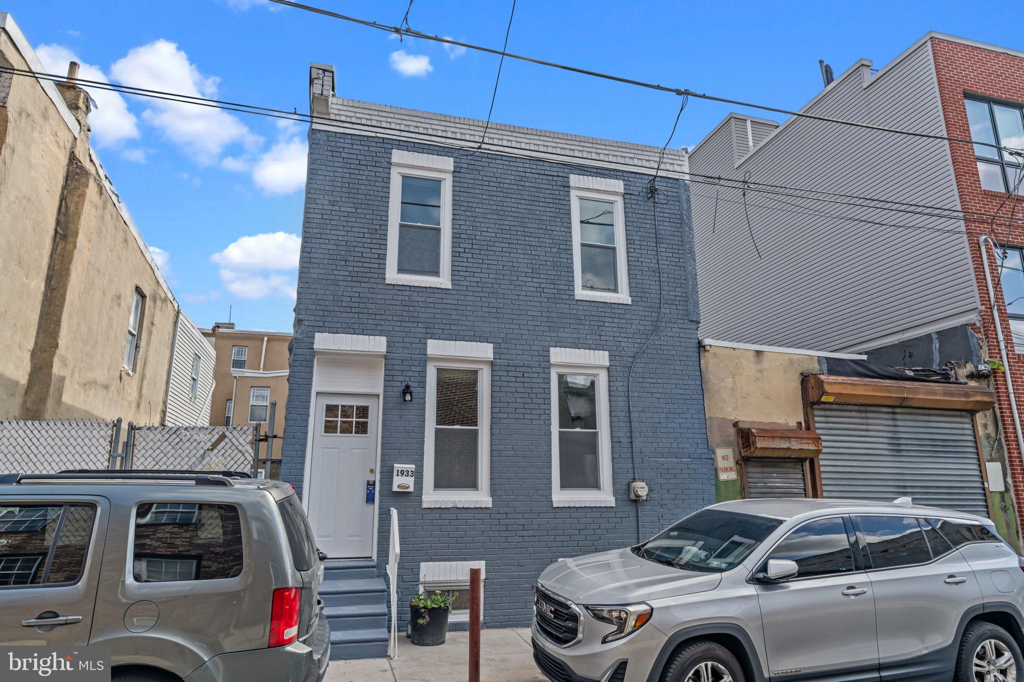 EAST KENSINGTON - Residential