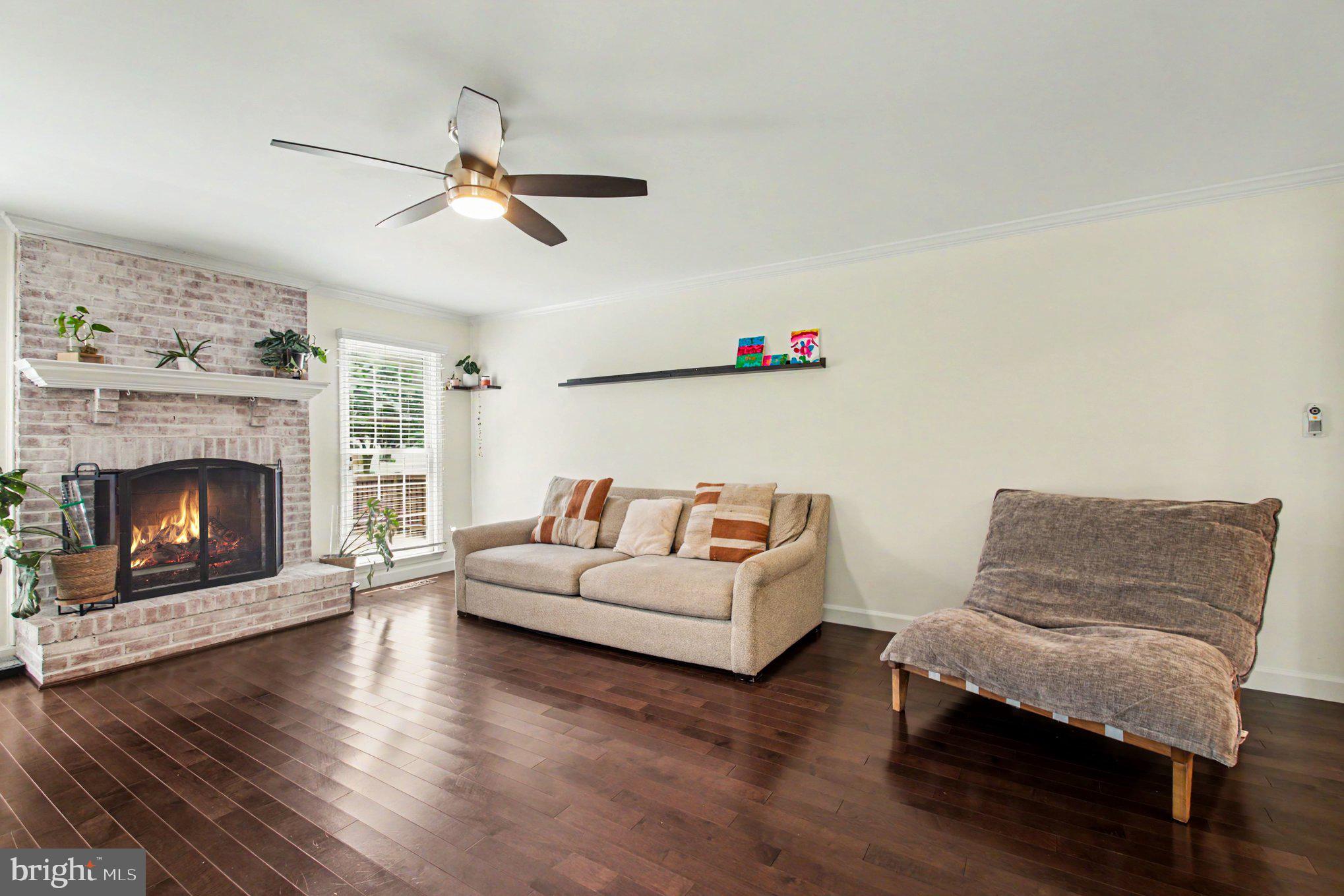 SOUTH RUN OAKS - Residential