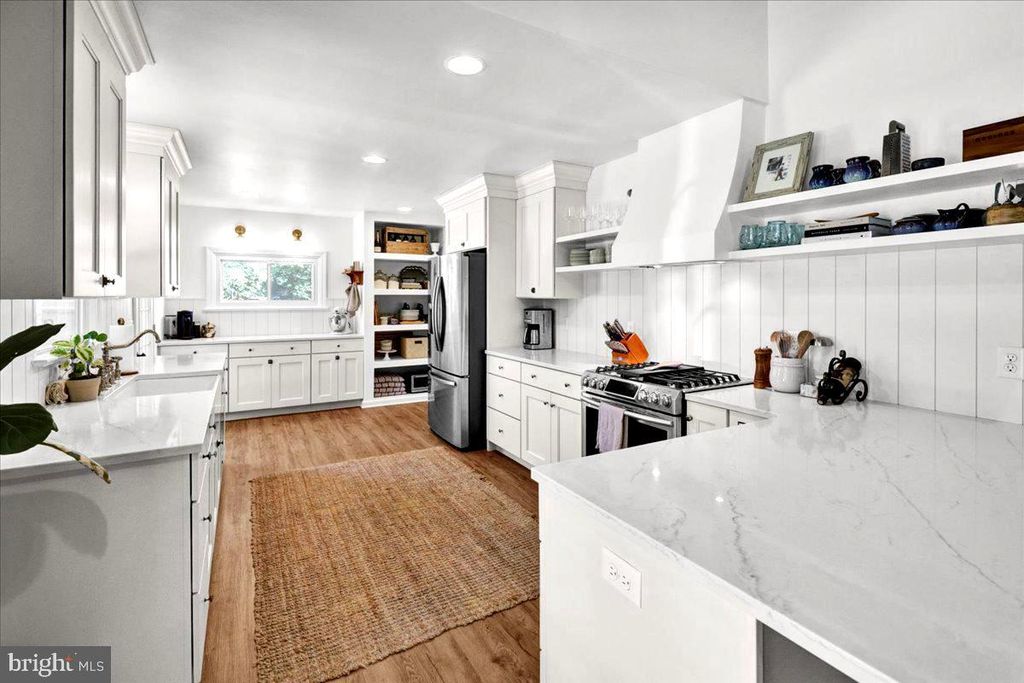 Photo of 1465 Country Club Drive, Lancaster, PA 17601 (MLS # PALA2052252)