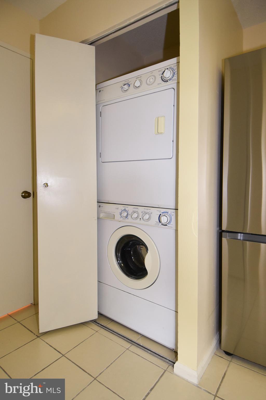 GREENS AT LEISURE WORLD - Residential