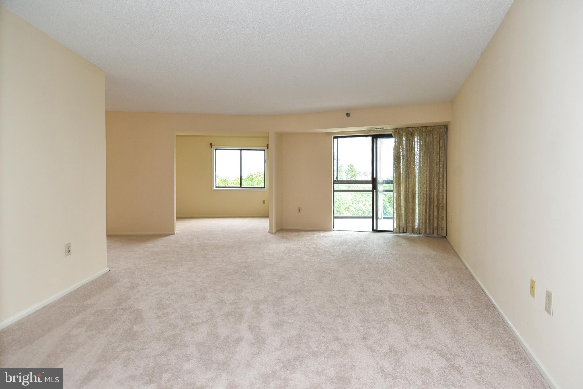 GREENS AT LEISURE WORLD - Residential