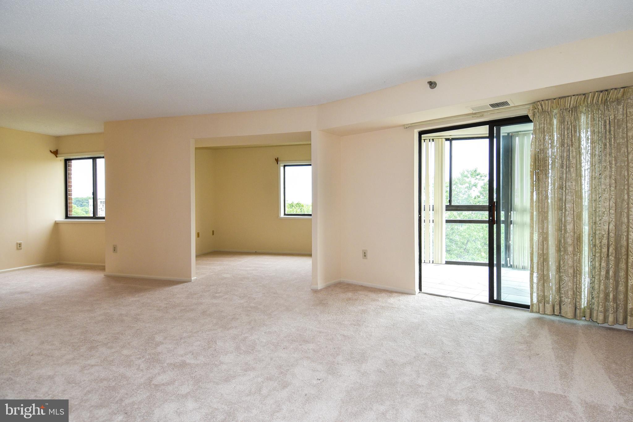 GREENS AT LEISURE WORLD - Residential