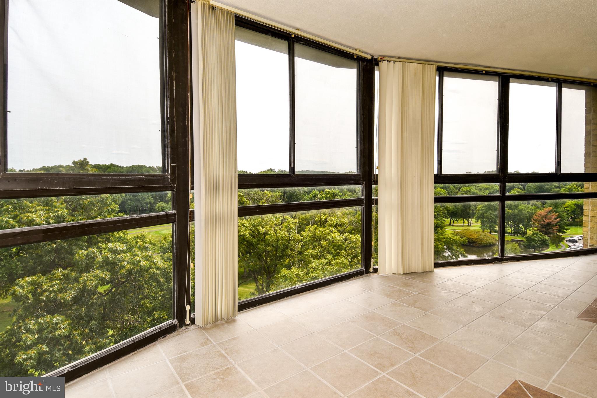 GREENS AT LEISURE WORLD - Residential