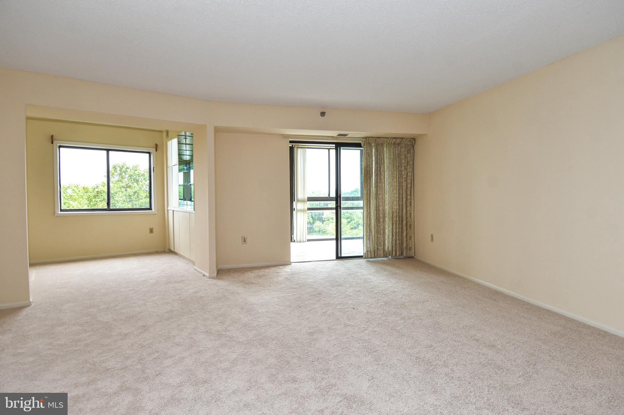 GREENS AT LEISURE WORLD - Residential