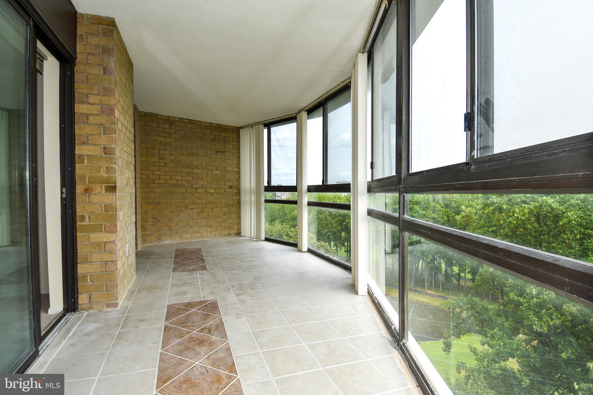 GREENS AT LEISURE WORLD - Residential