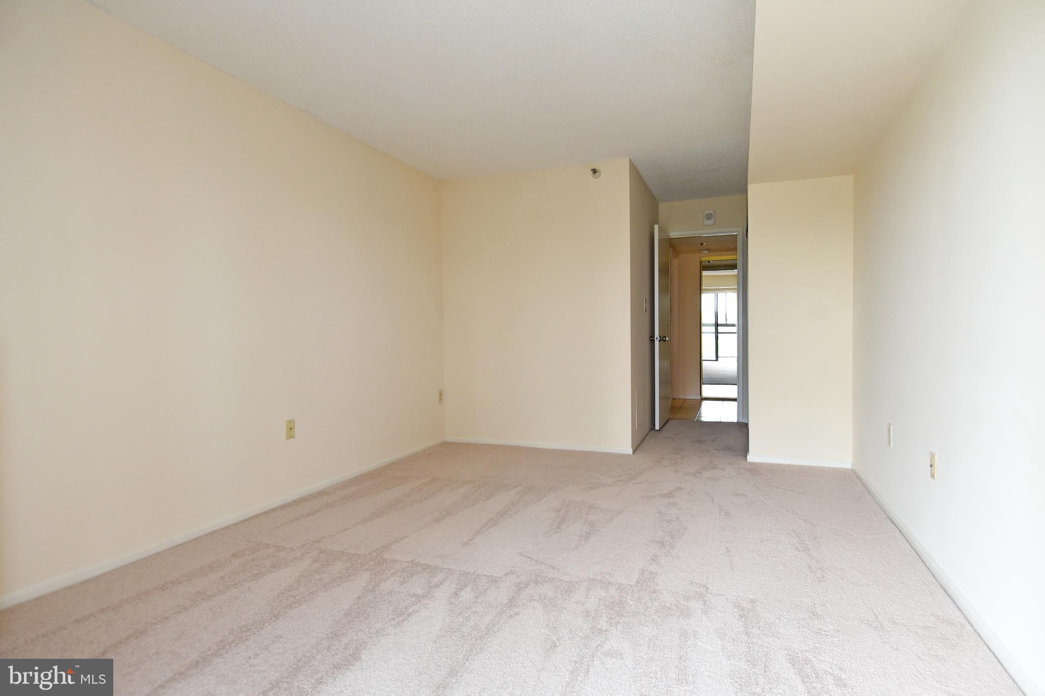 GREENS AT LEISURE WORLD - Residential