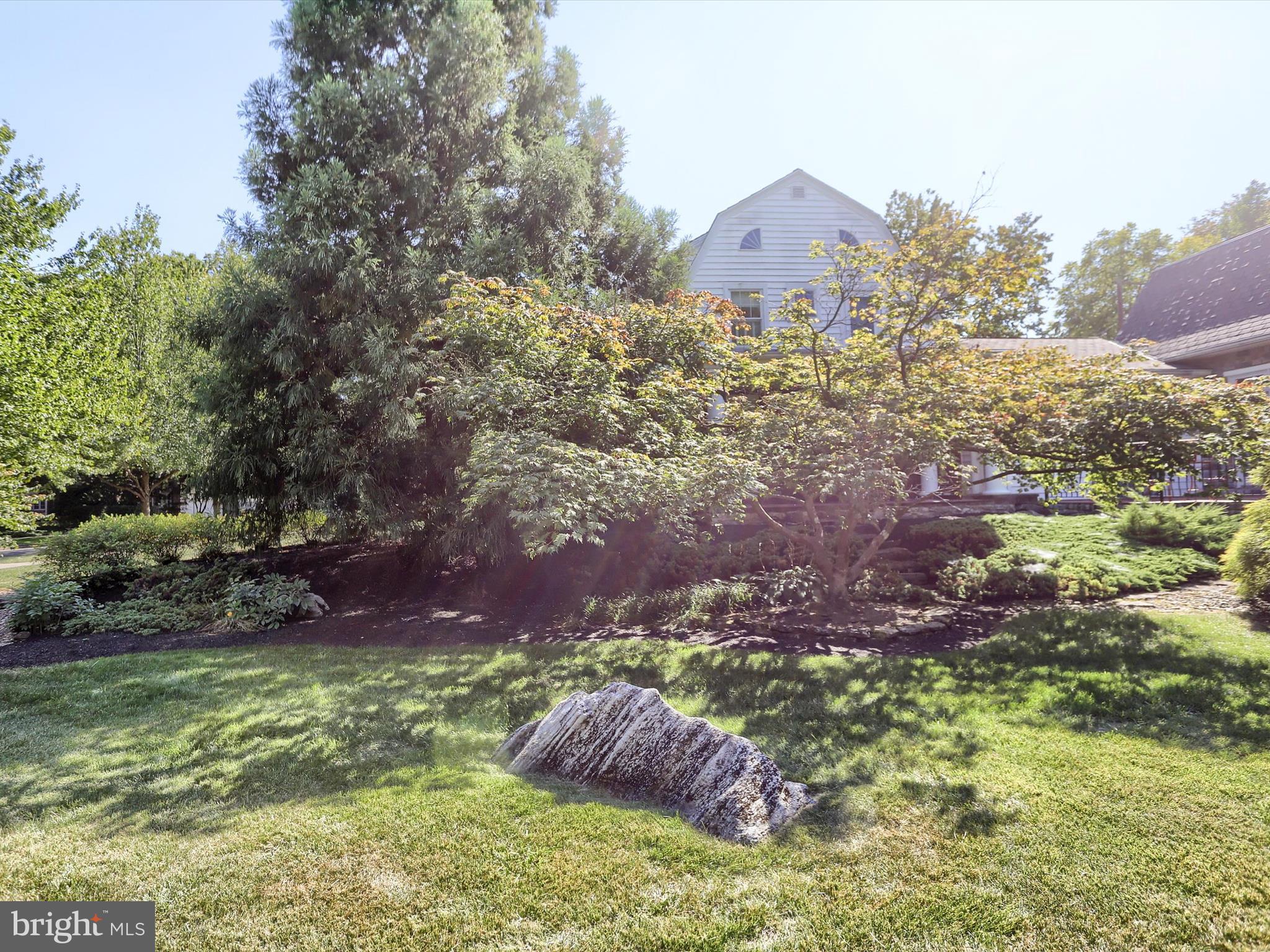 OLD MOORELAND - Residential