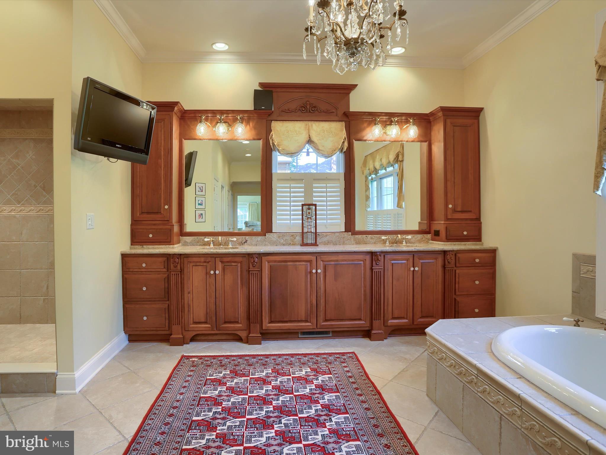 OLD MOORELAND - Residential