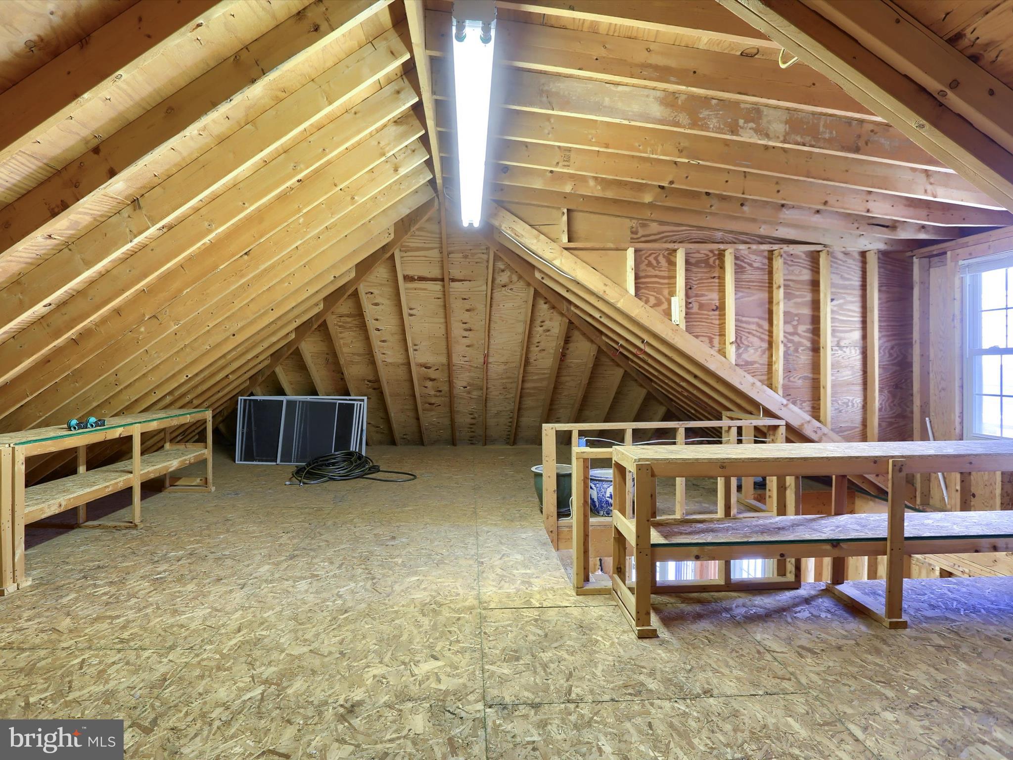 OLD MOORELAND - Residential