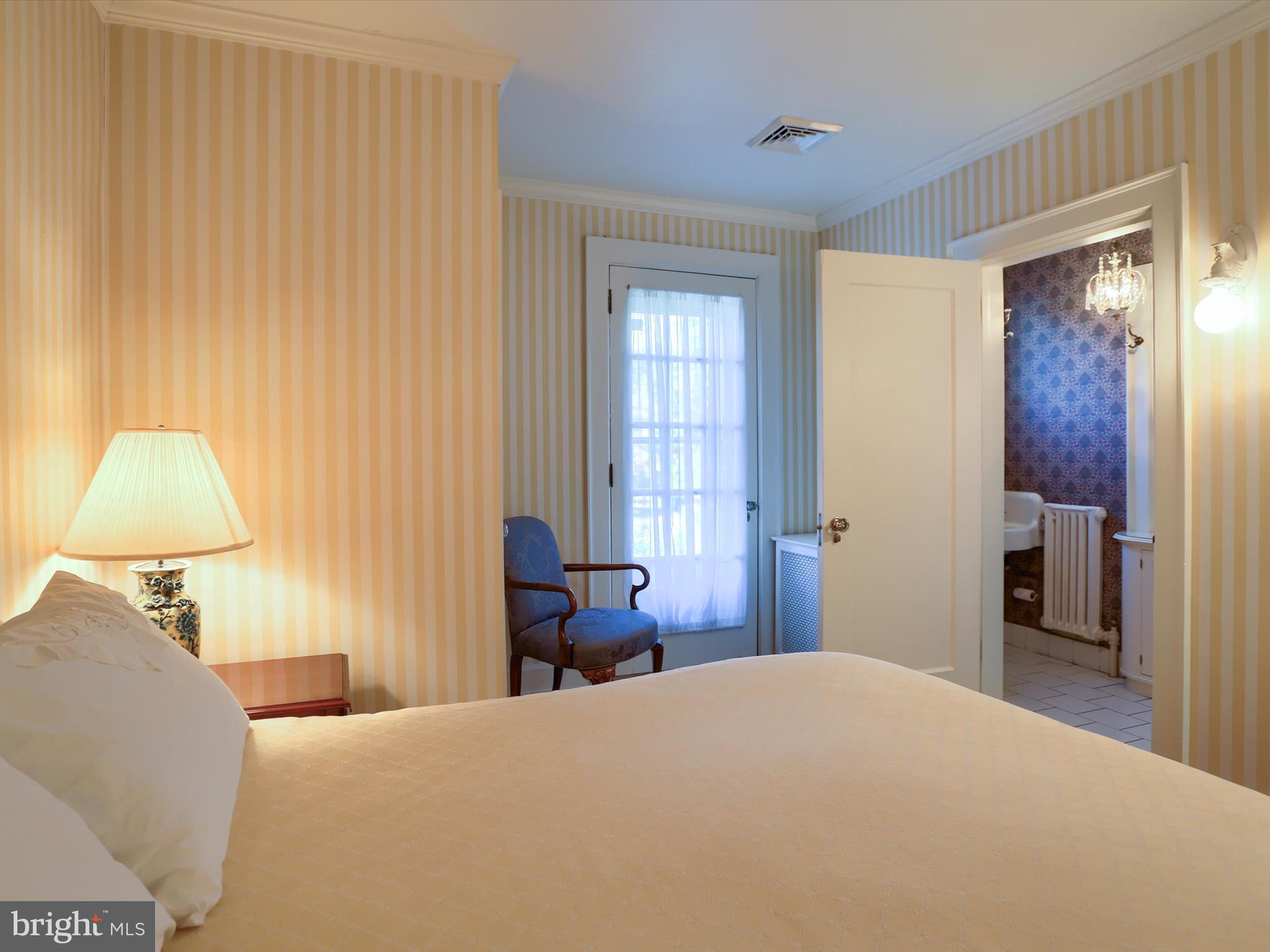 OLD MOORELAND - Residential