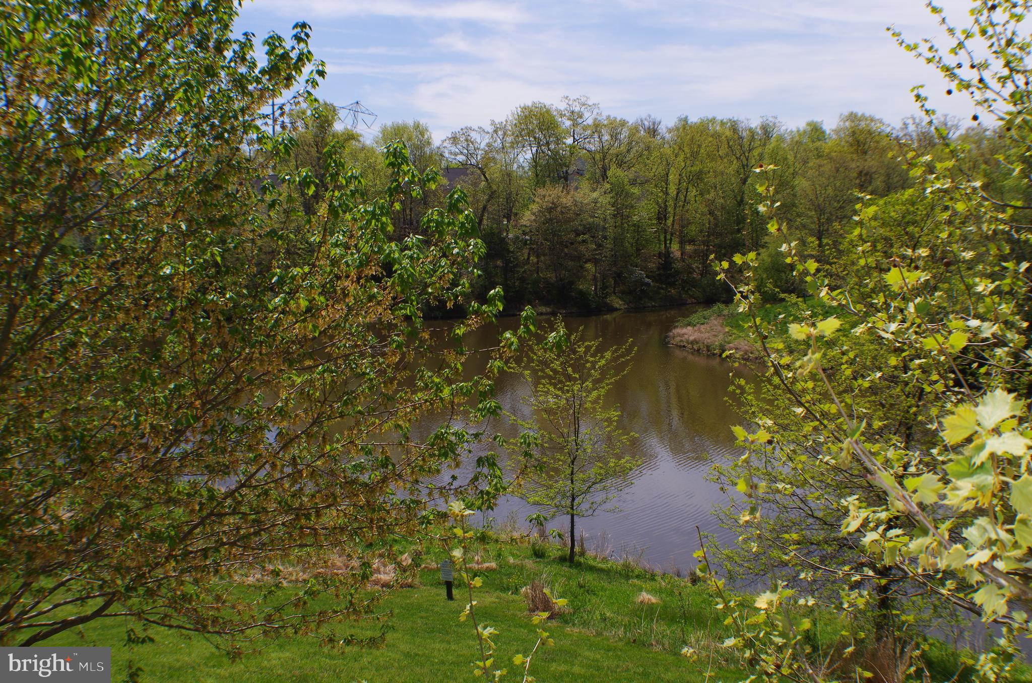 NORTHLAKE - Residential Lease