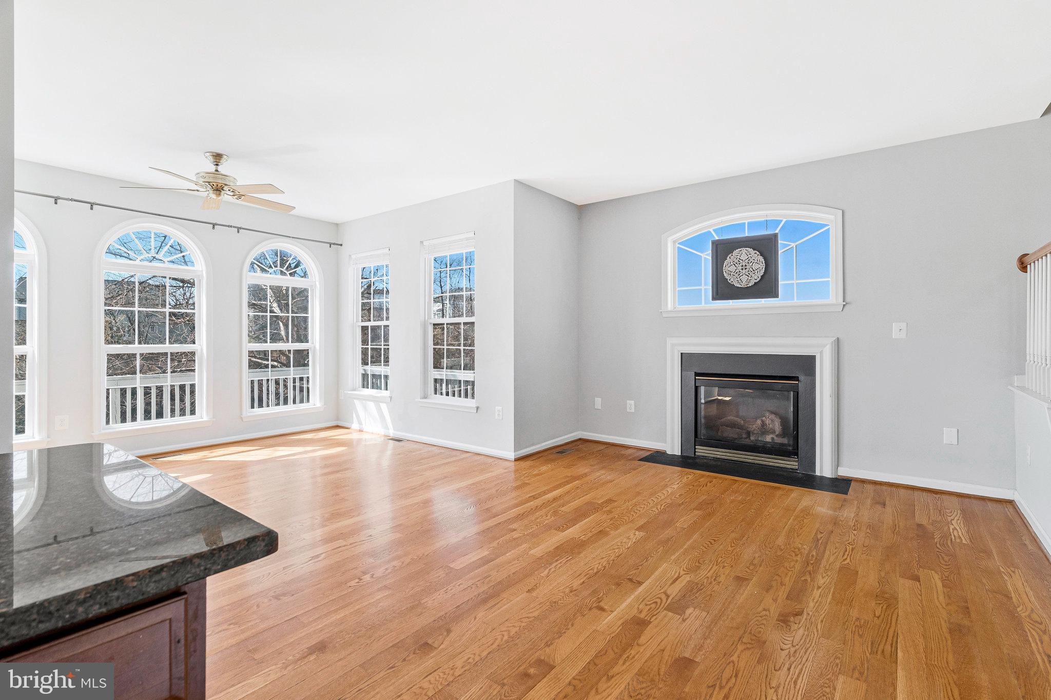 NORTHLAKE - Residential Lease