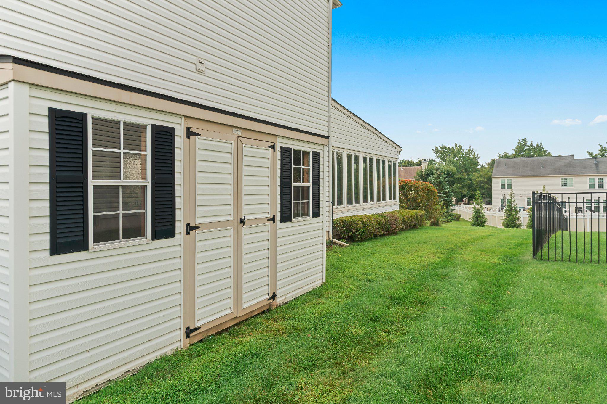 6 ELEANOR WAY