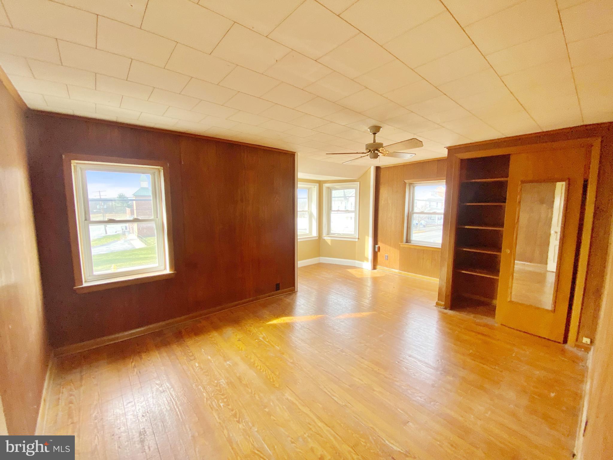 TANEYTOWN VILLAGE - Residential