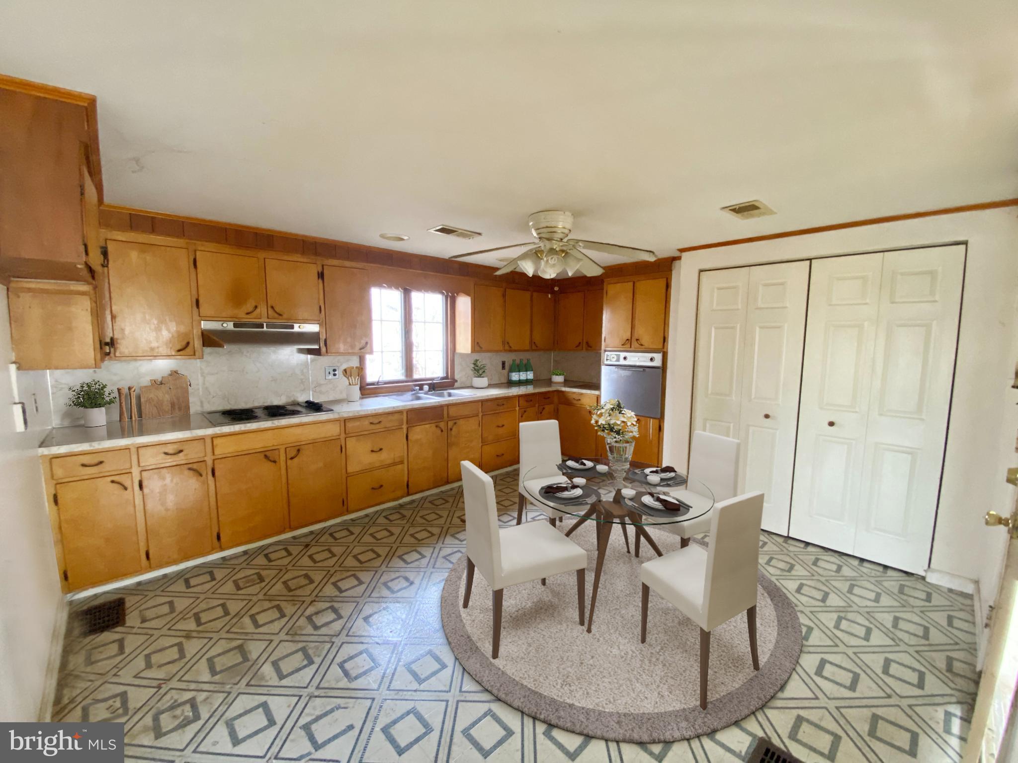 TANEYTOWN VILLAGE - Residential