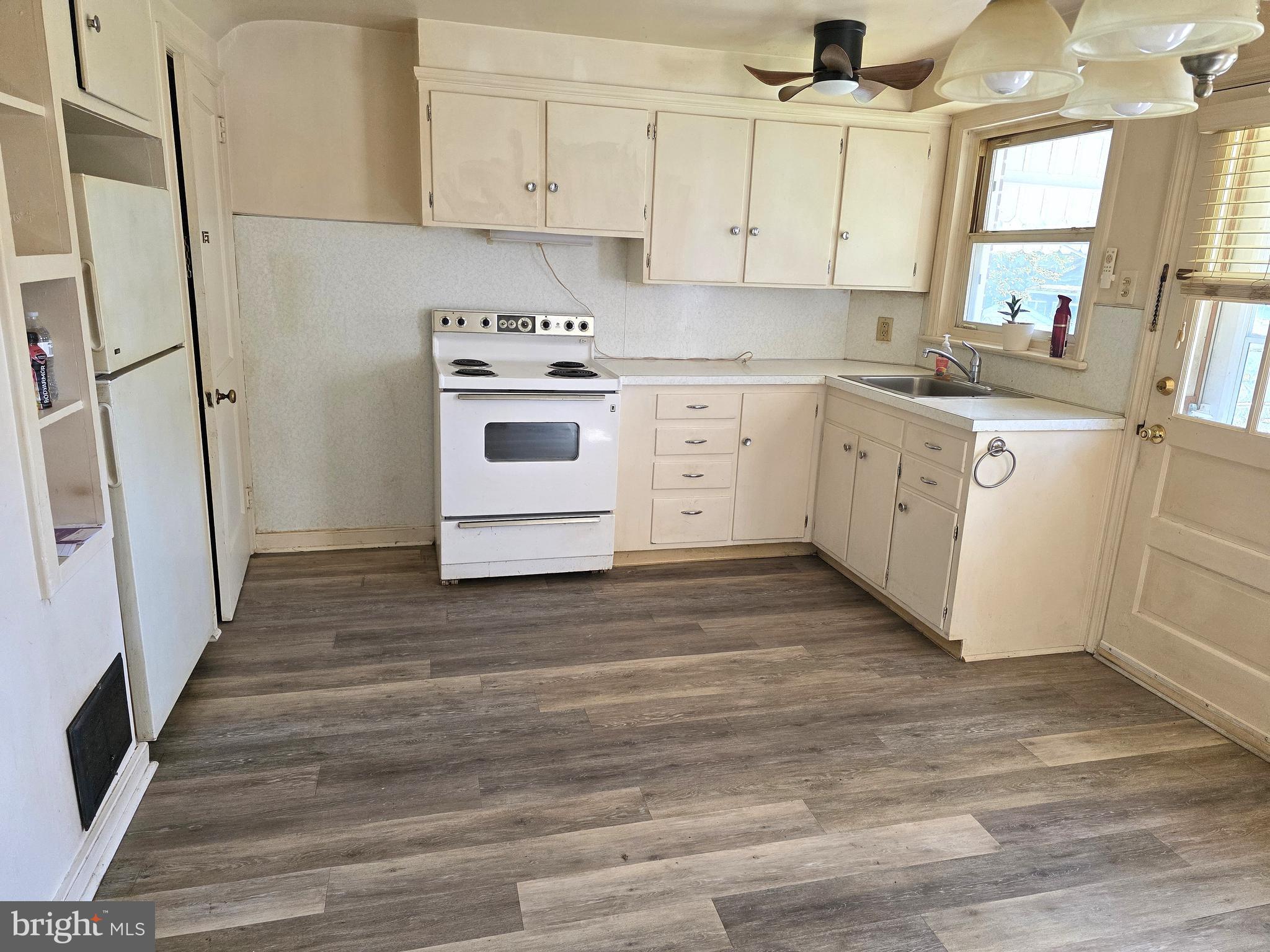 6TH WARD - Residential