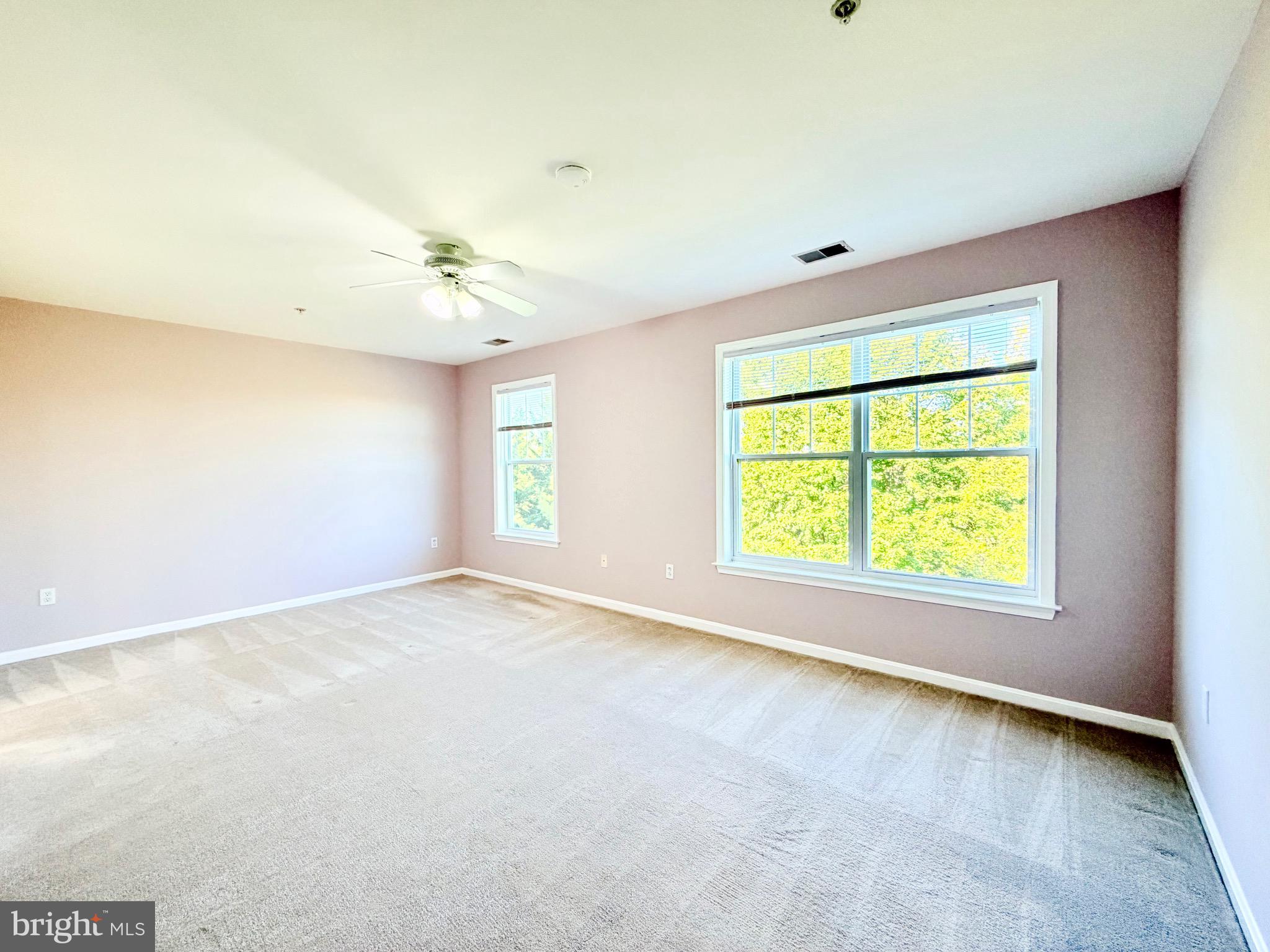 FAIRWAY VILLAS - Residential