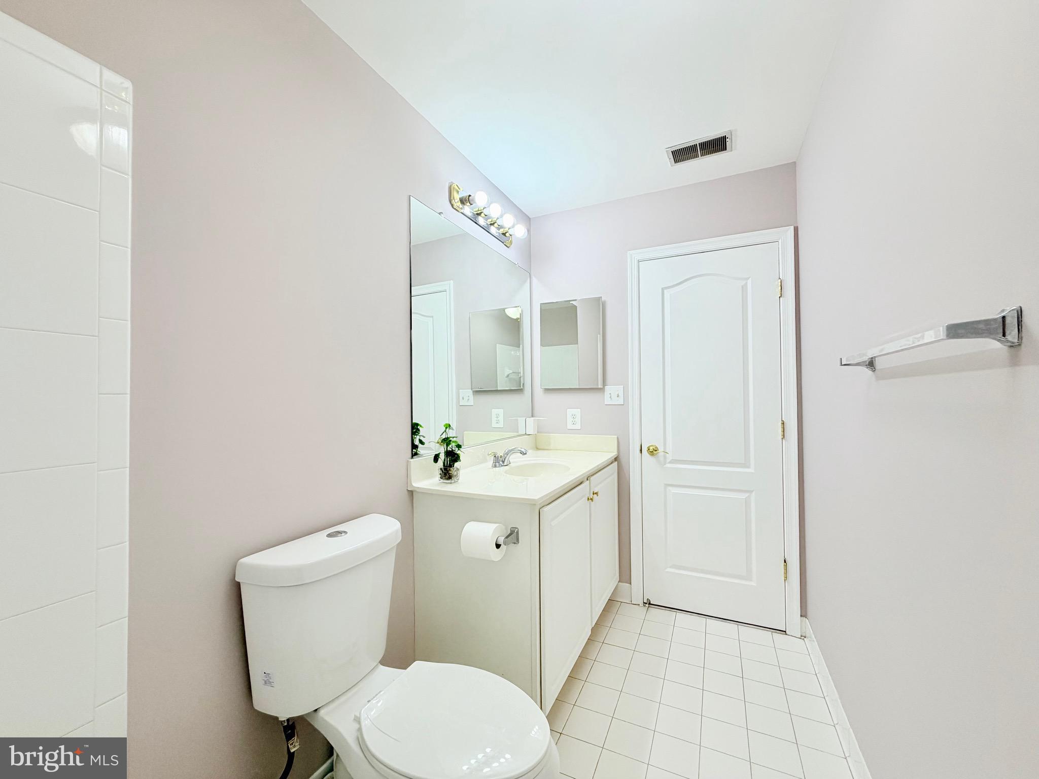 FAIRWAY VILLAS - Residential